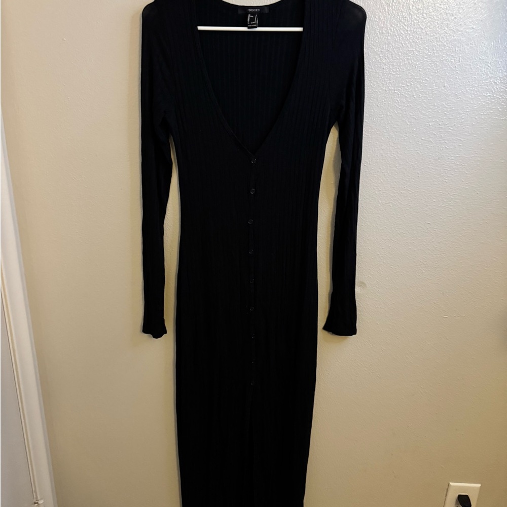 Forever 21 Black Long-Sleeve Ribbed Button-Front Maxi Dress